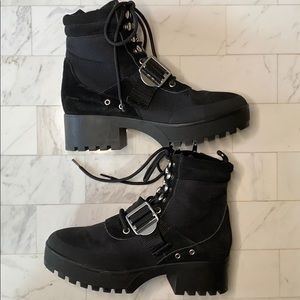 Women’s Steve Madden combat boots size 9.5